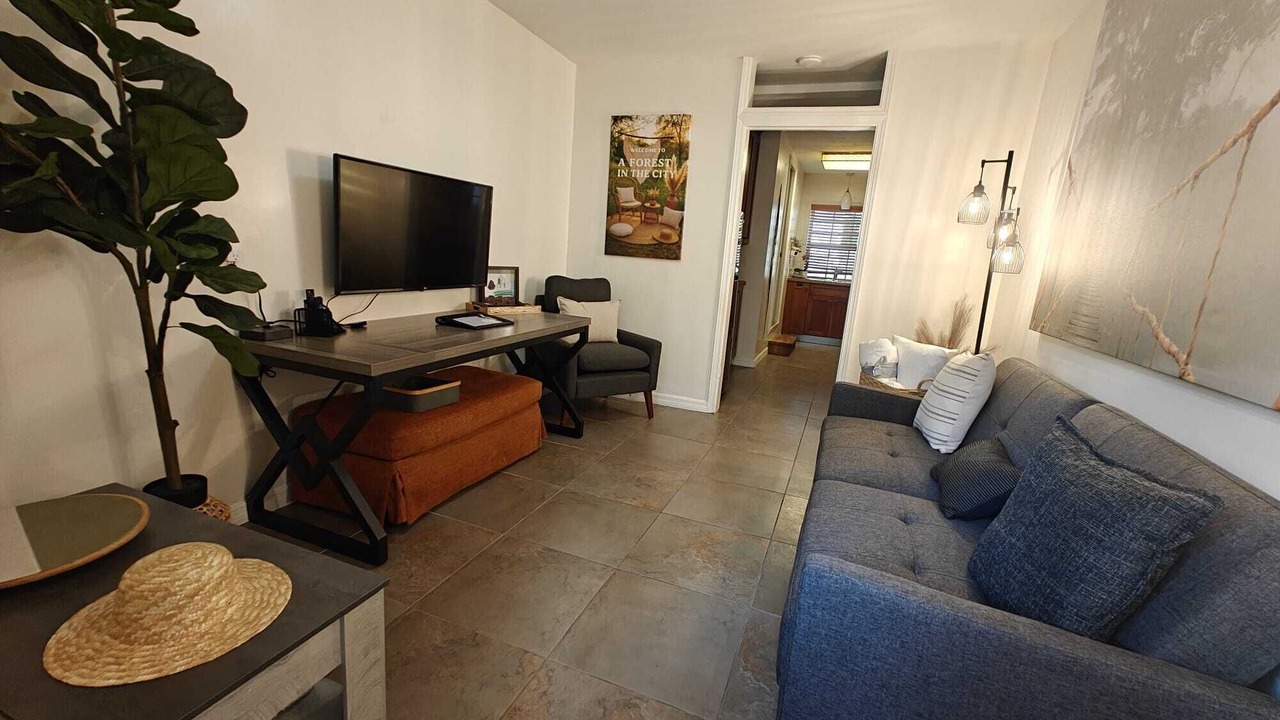Photo of Livingroom in Lake Magdalene