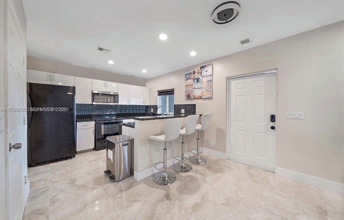 Photo of Kitchen in Central Fort Lauderdale