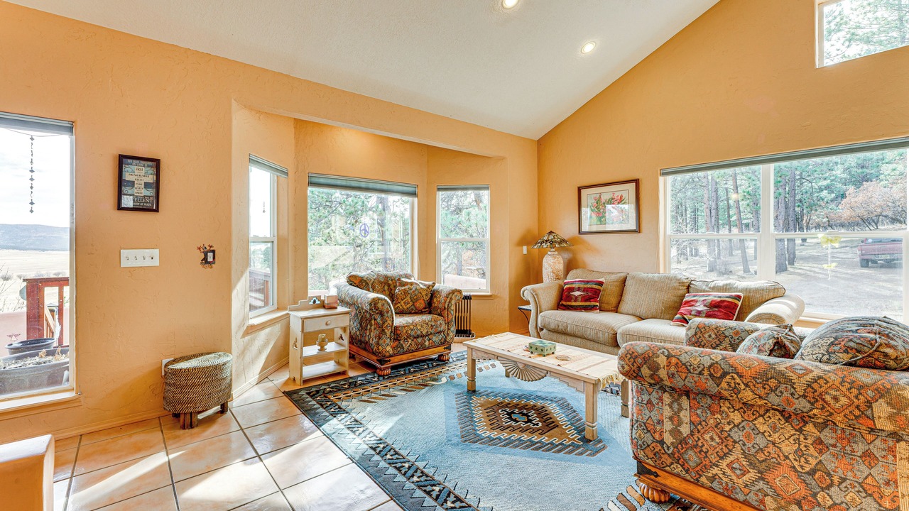 Photo of Livingroom in Angel Fire