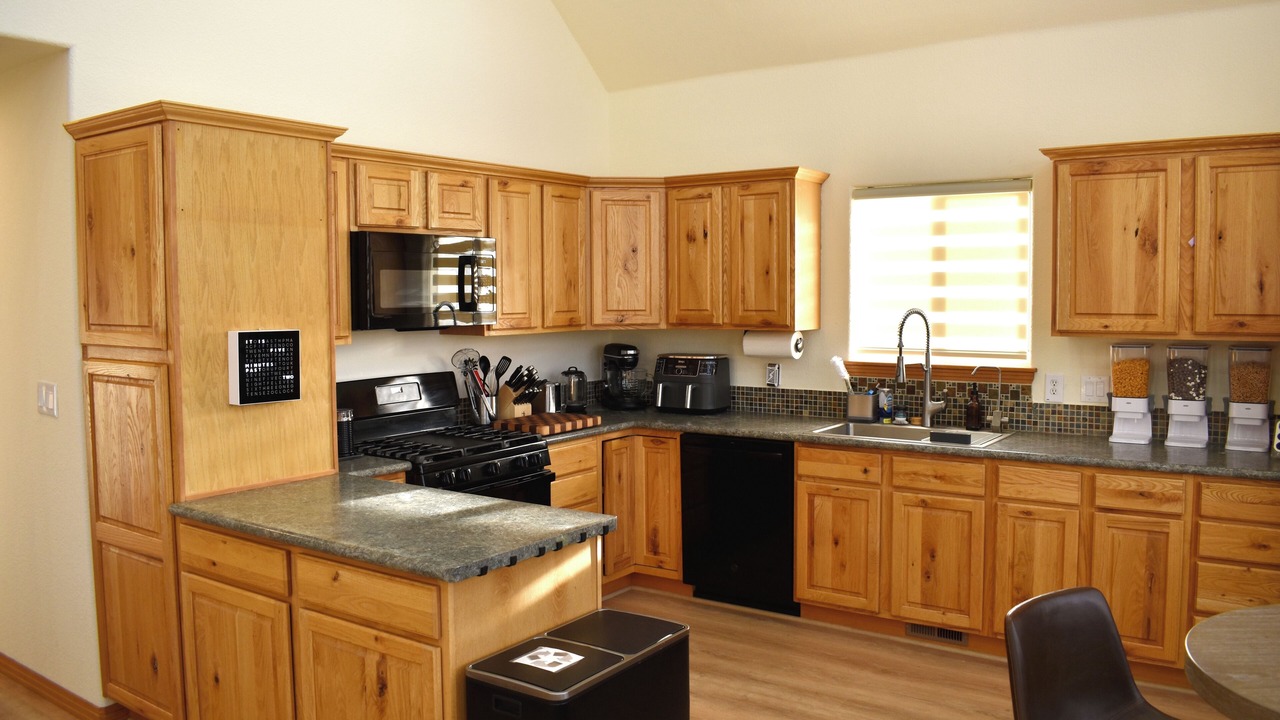 Photo of Kitchen in Indian Mountain