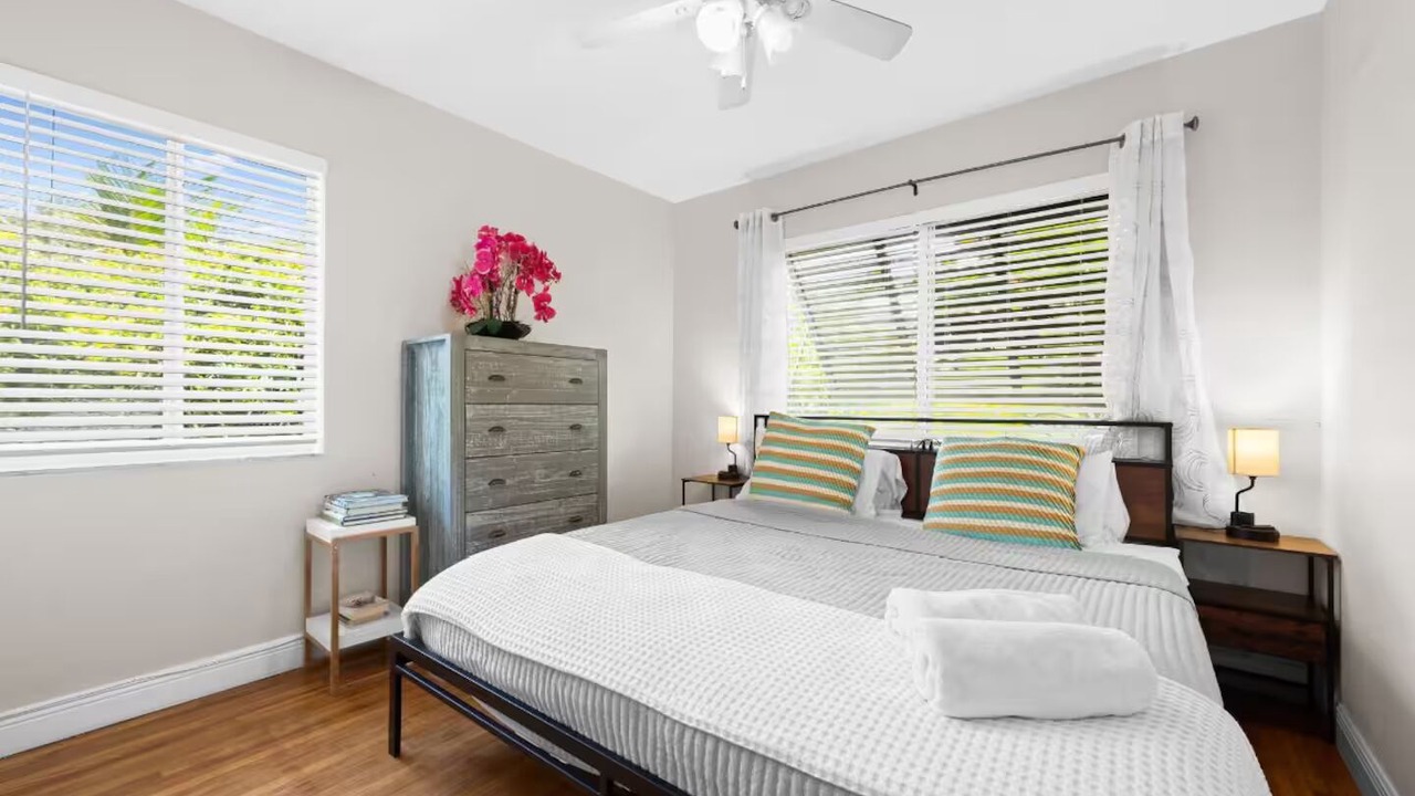 Photo of Bedroom in The Cove