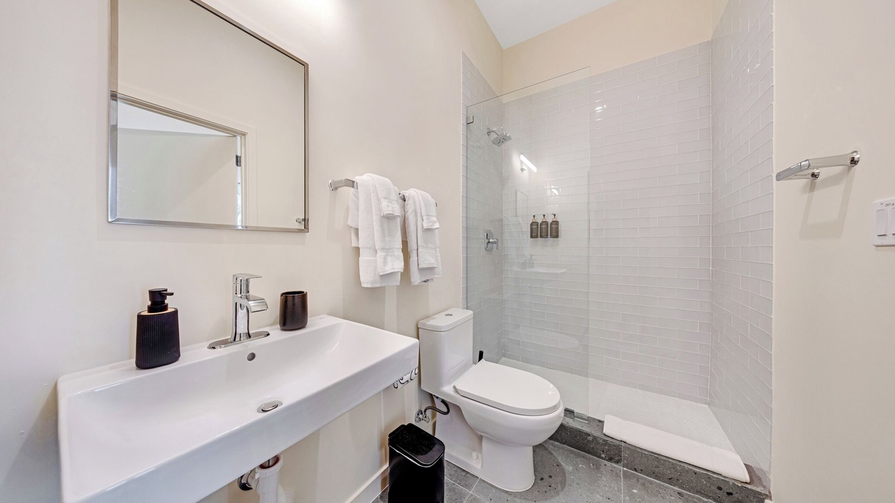 Photo of Bathroom in East Little Havana