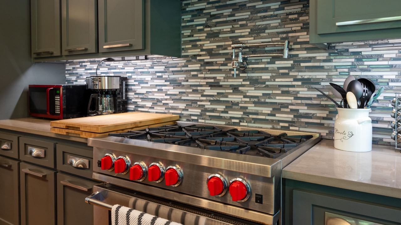 Photo of Kitchen in East of Broadway