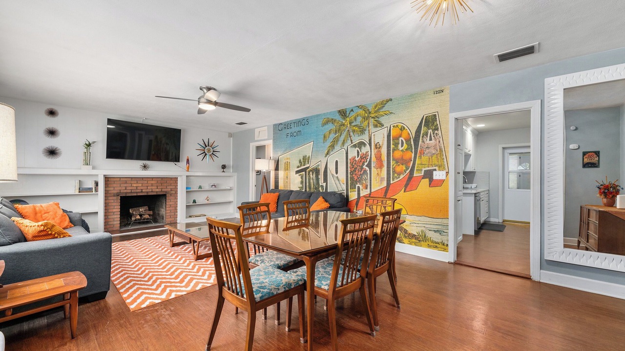 Photo of Livingroom in Gainesville