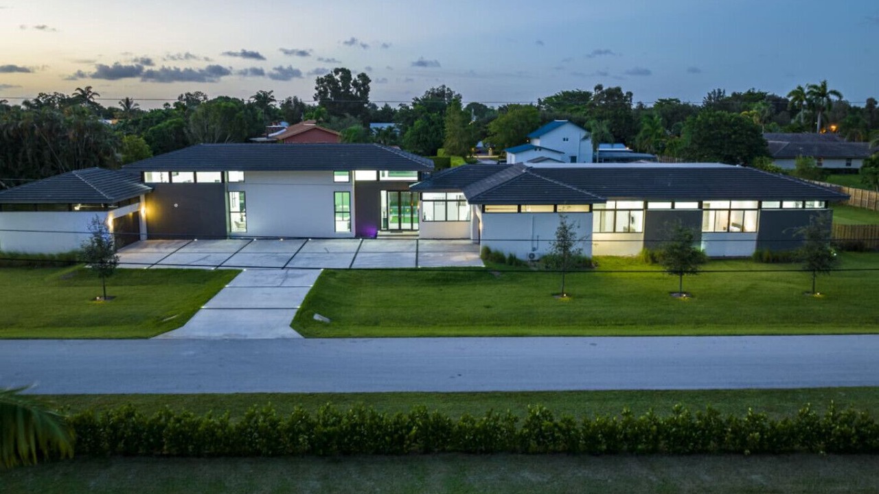 Photo of Outdoor in Plantation