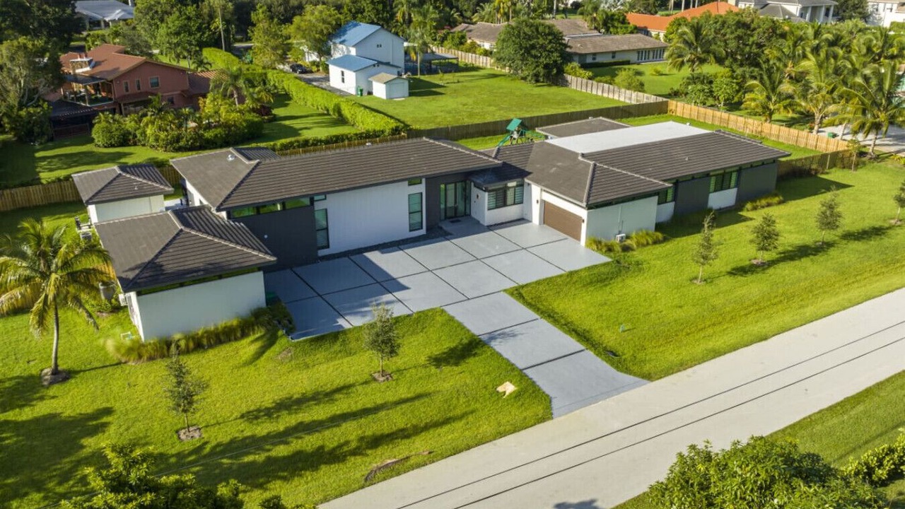 Photo of Outdoor in Plantation