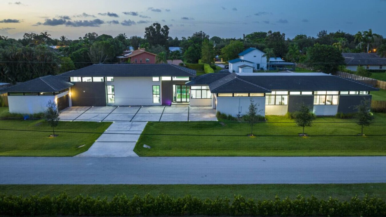 Photo of Outdoor in Plantation