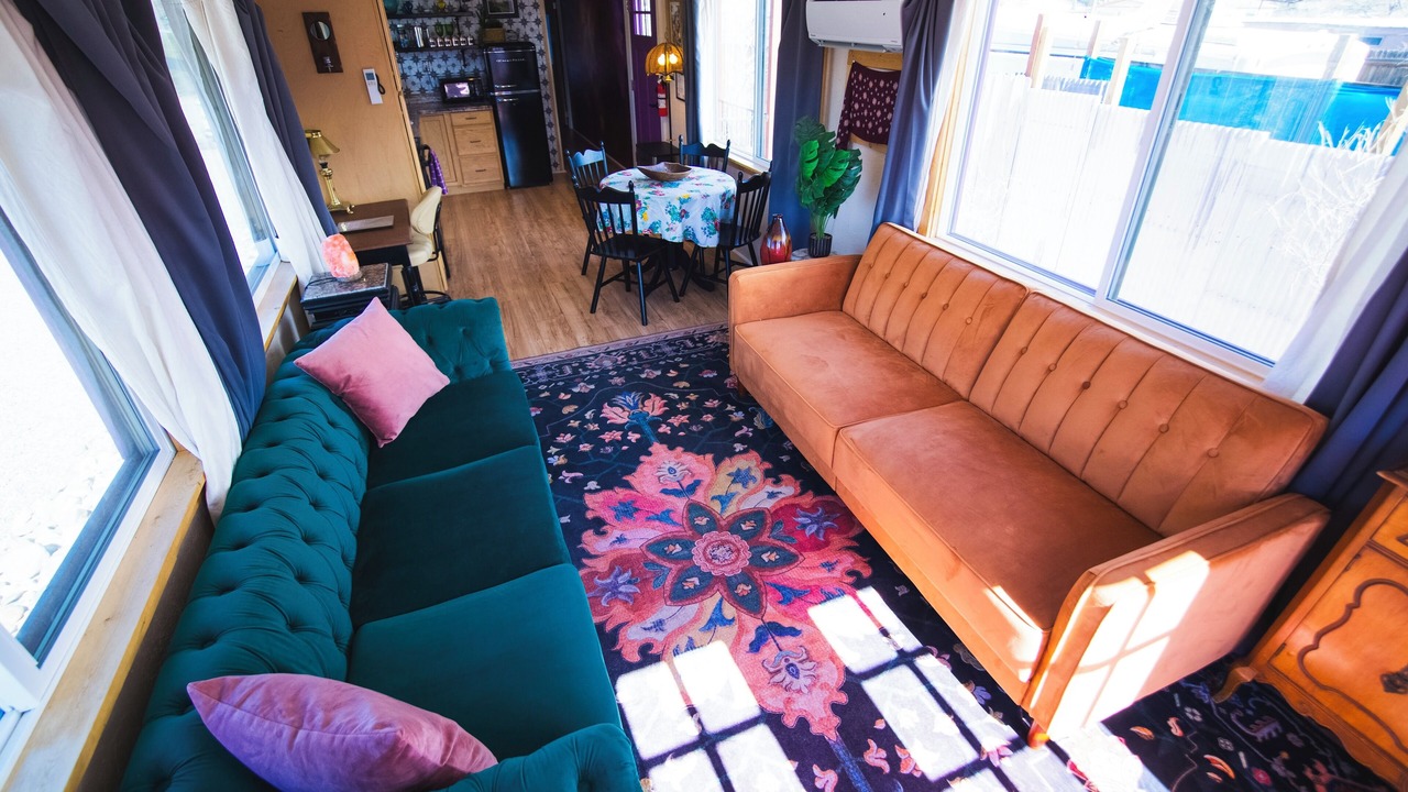 Photo of Livingroom in Truth or Consequences