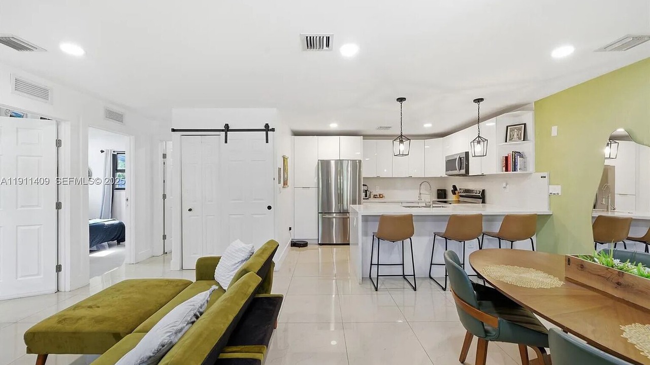 Photo of Livingroom in Pompano Beach