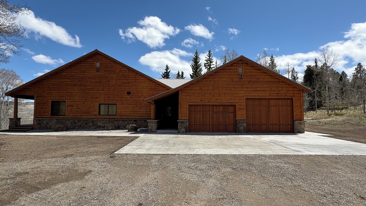 Photo of Outdoor in Whitepine