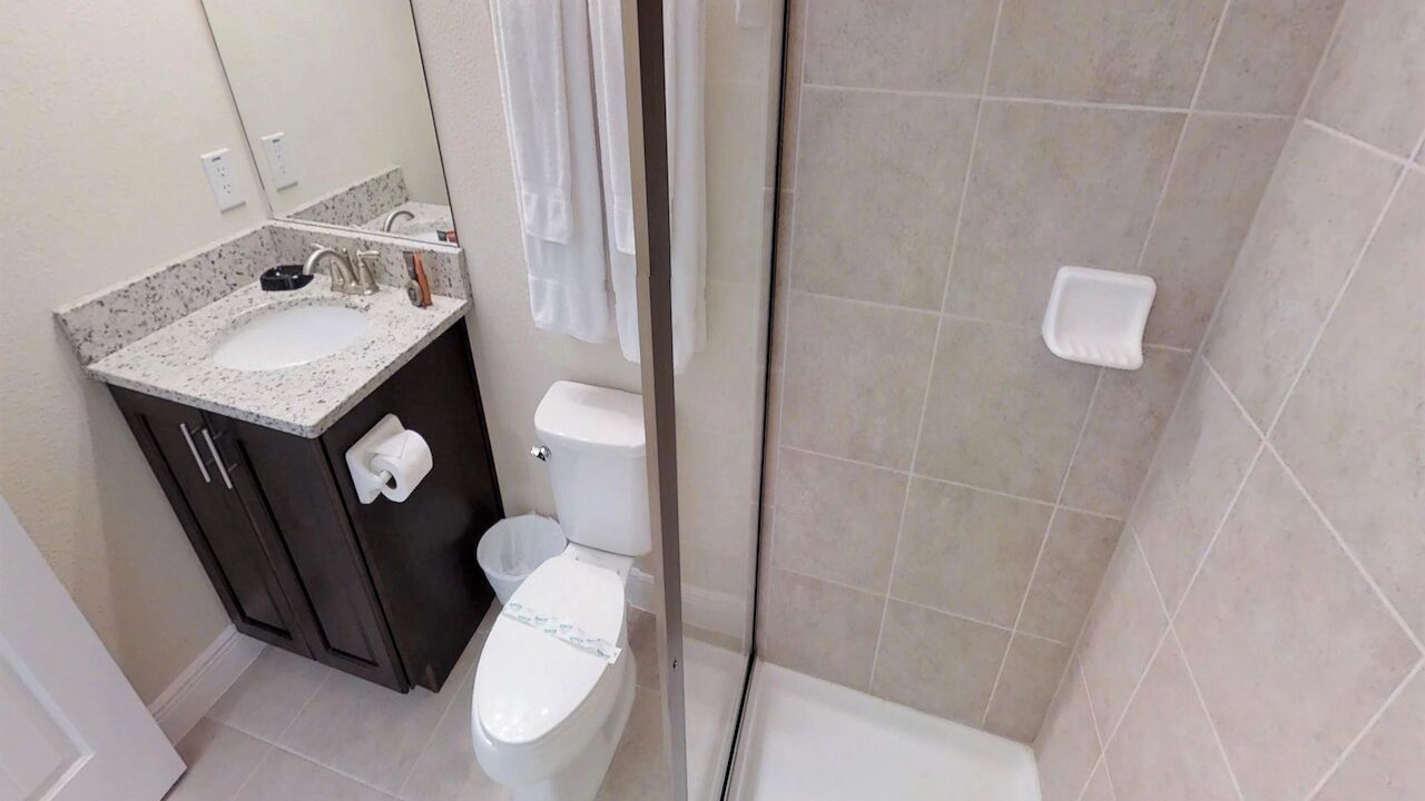 Photo of Bathroom in Davenport