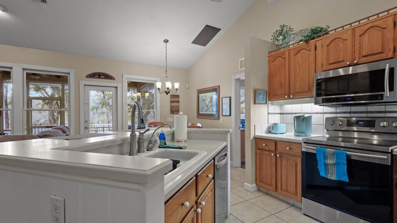 Photo of Kitchen in Bell