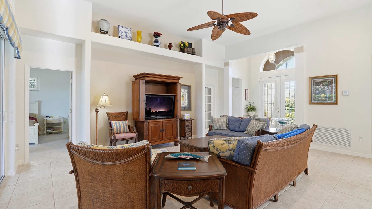 Photo of Livingroom in Bonita Springs