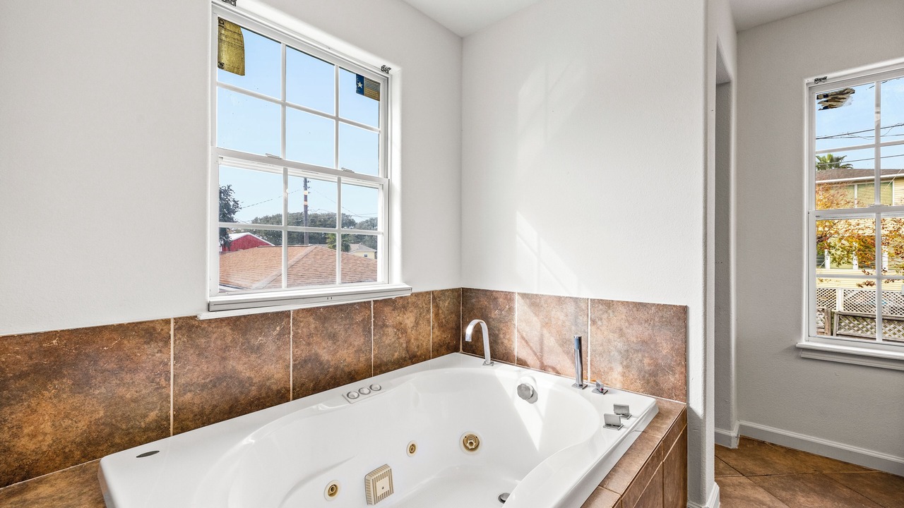 Photo of Bathroom in Galveston
