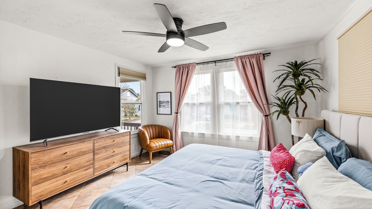 Photo of Bedroom in Galveston