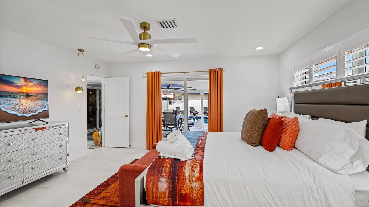 Photo of Bedroom in Harbor Village