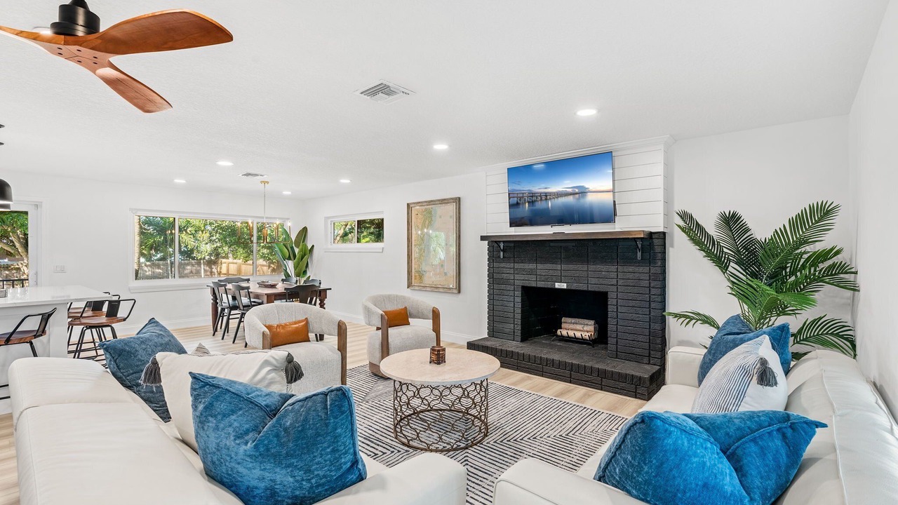 Photo of Bedroom in Melbourne Beach