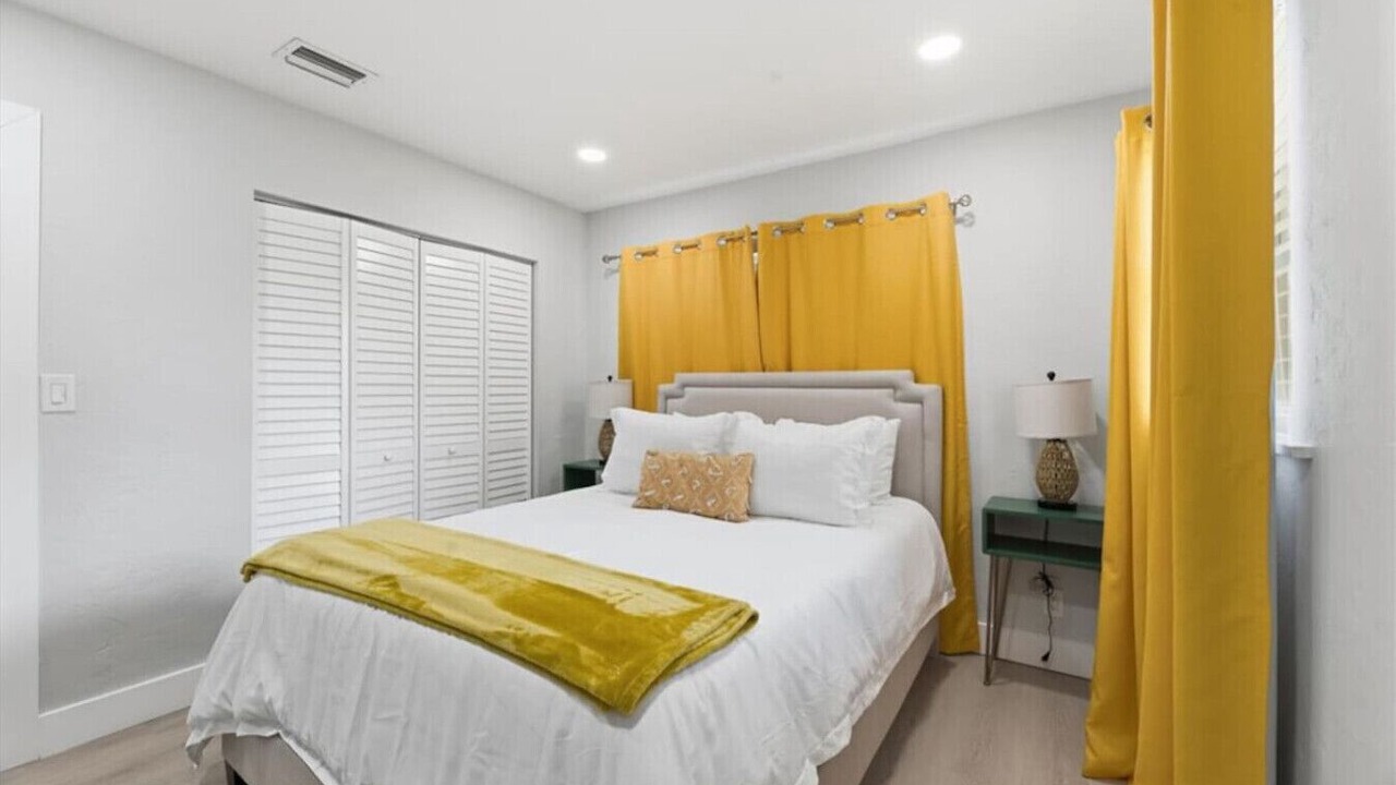 Photo of Bedroom in Central Fort Lauderdale