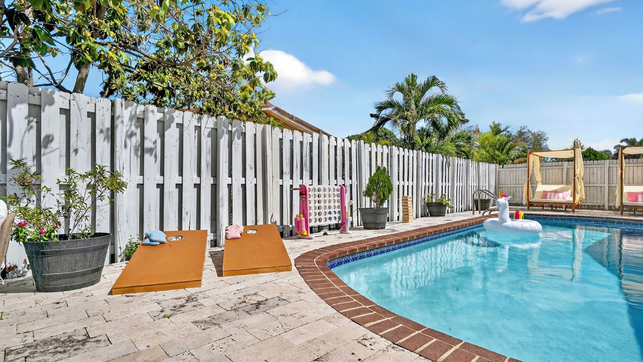 Photo of Outdoor in Coral Ridge Isles