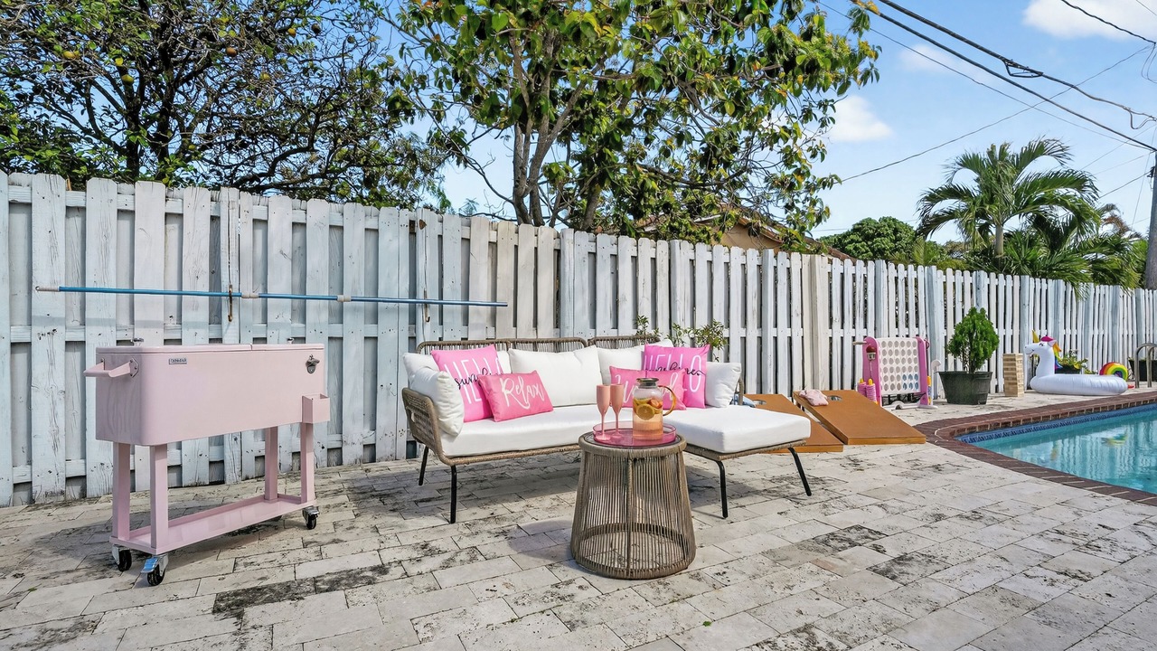Photo of Outdoor in Coral Ridge Isles