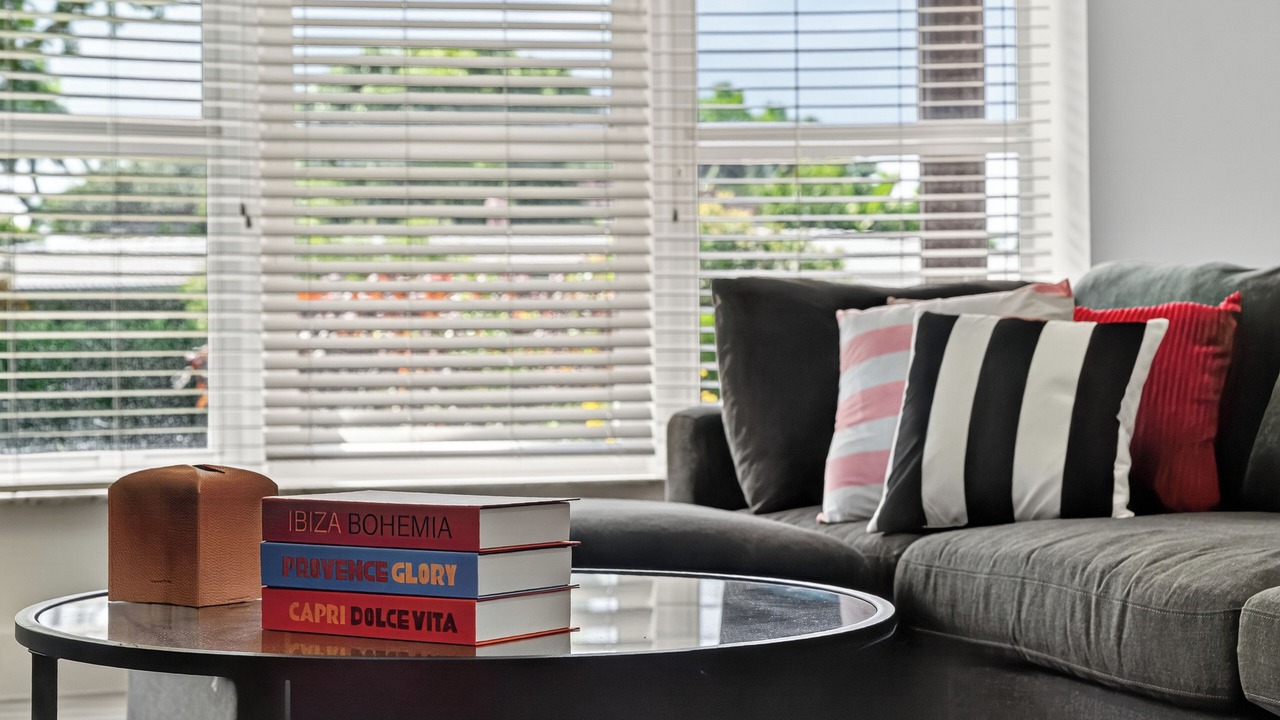 Photo of Livingroom in Coral Ridge Isles