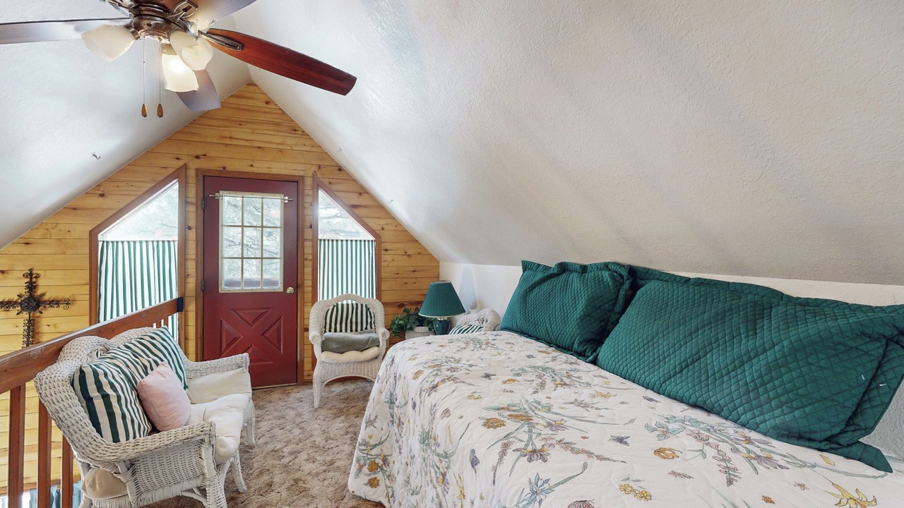 Photo of Bedroom in Westcliffe