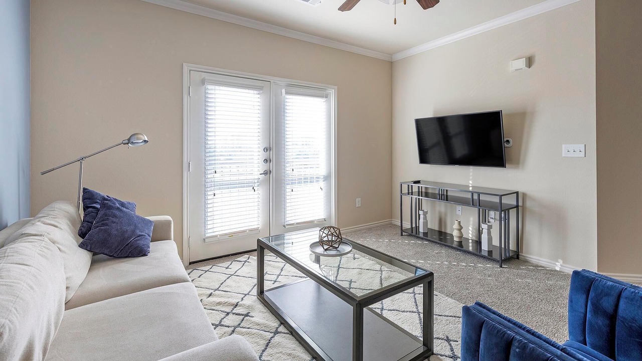Photo of Livingroom in South Arlington