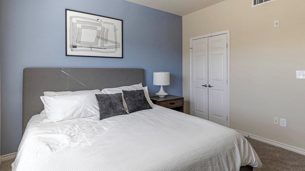 Photo of Bedroom in South Arlington