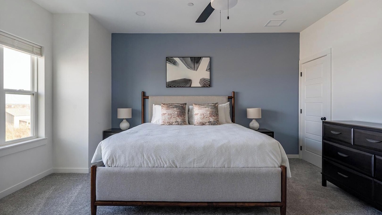 Photo of Bedroom in Lee's Summit