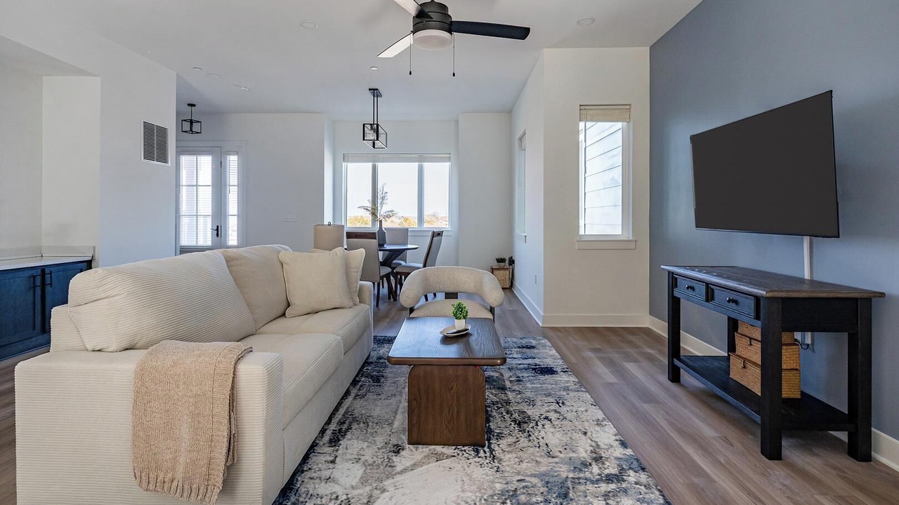 Photo of Livingroom in Lee's Summit