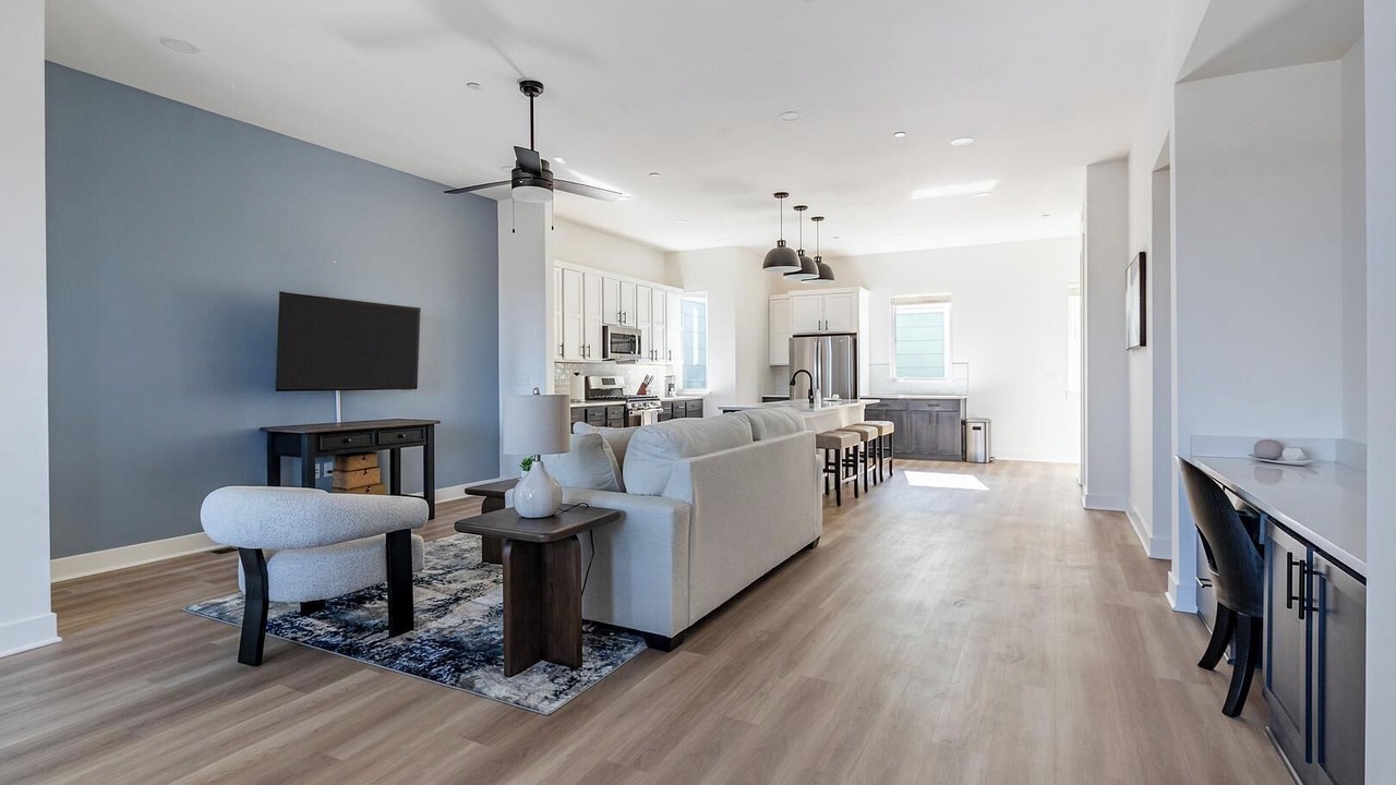 Photo of Livingroom in Lee's Summit