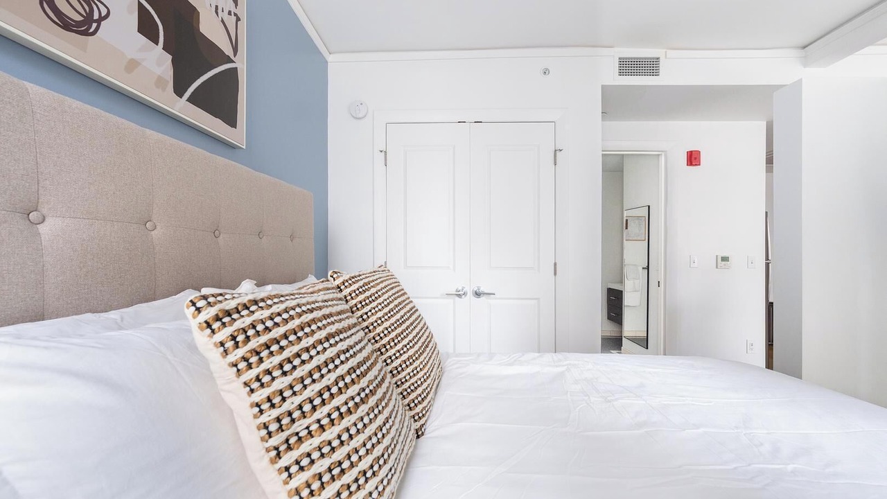 Photo of Bedroom in Financial District