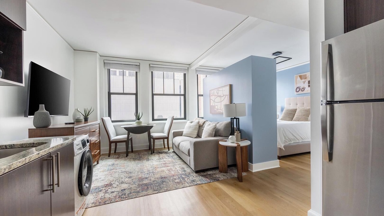 Photo of Bedroom in Financial District