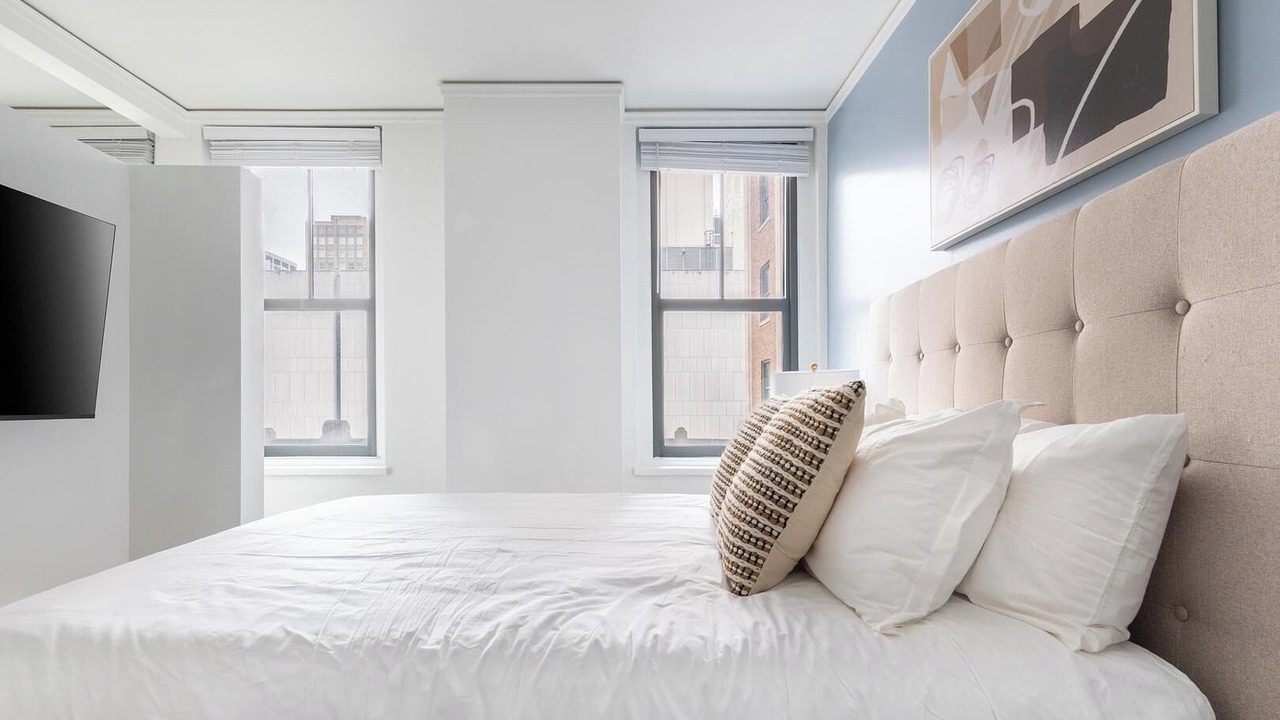 Photo of Bedroom in Financial District