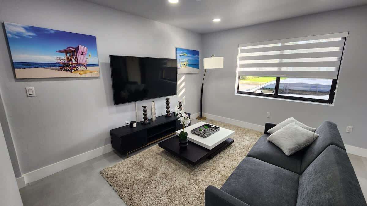 Photo of Livingroom in Coral Terrace