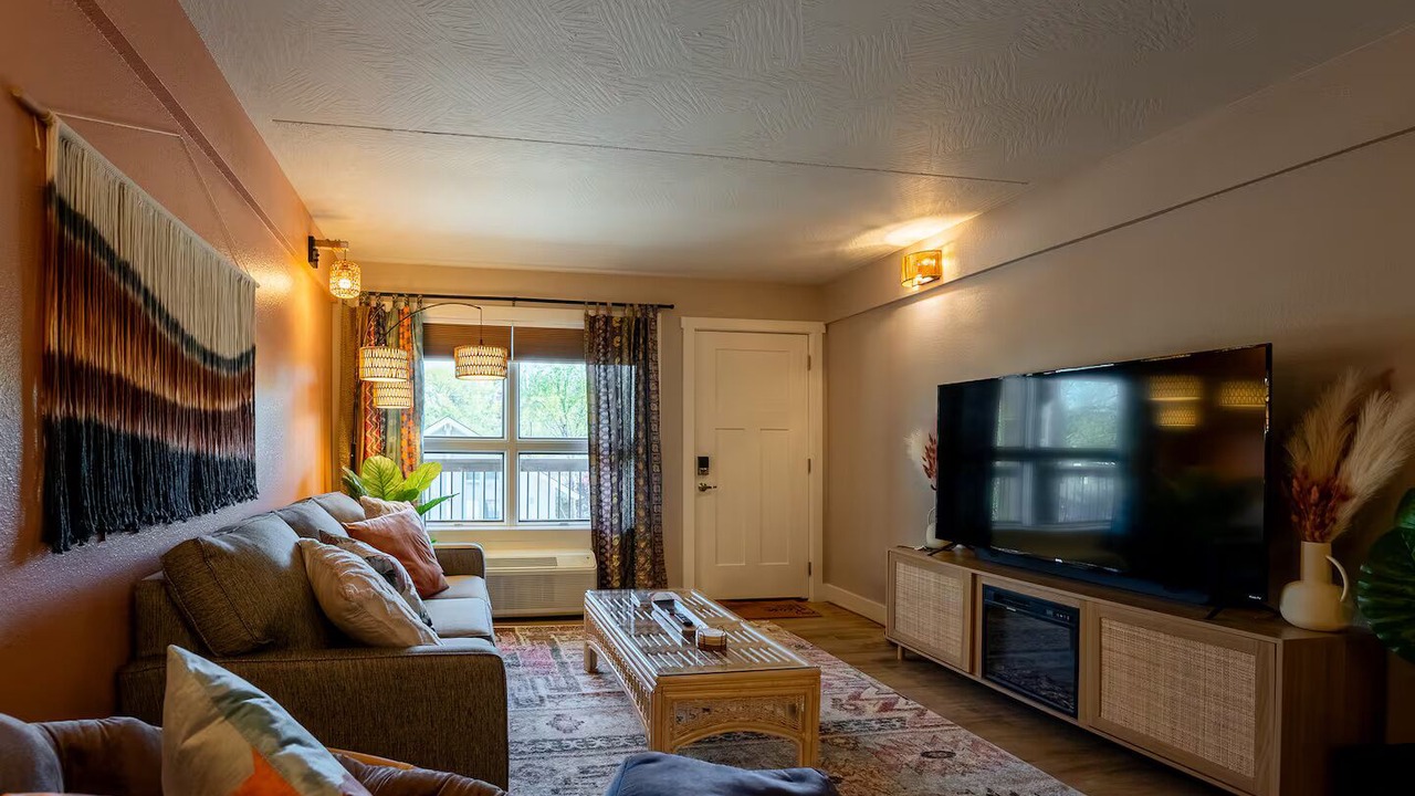 Photo of Livingroom in Downtown Branson