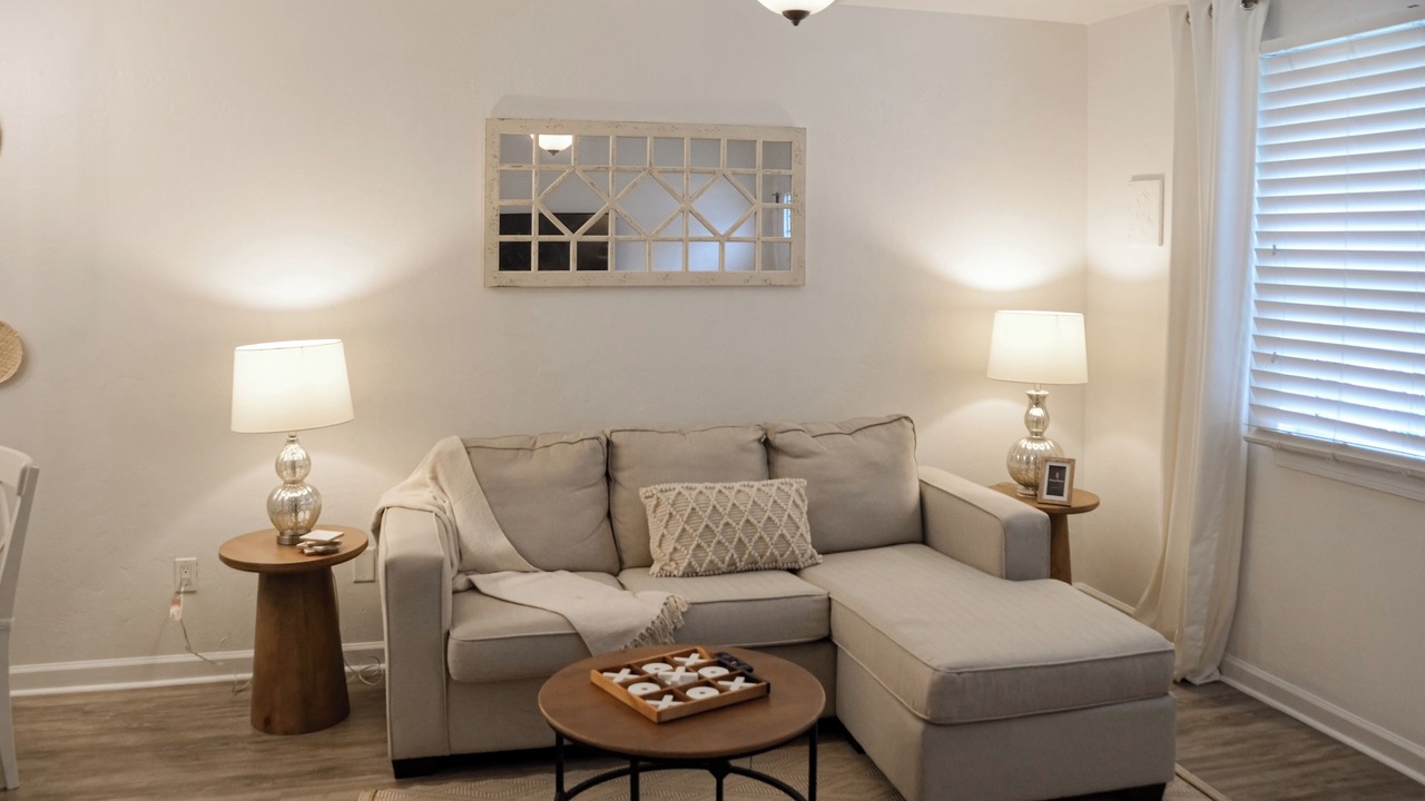 Photo of Livingroom in Tallahassee