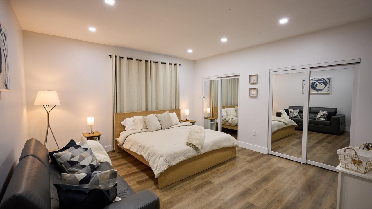 Photo of Bedroom in Allapattah
