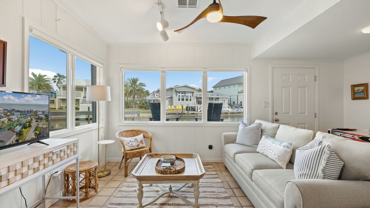Photo of Livingroom in Key Allegro