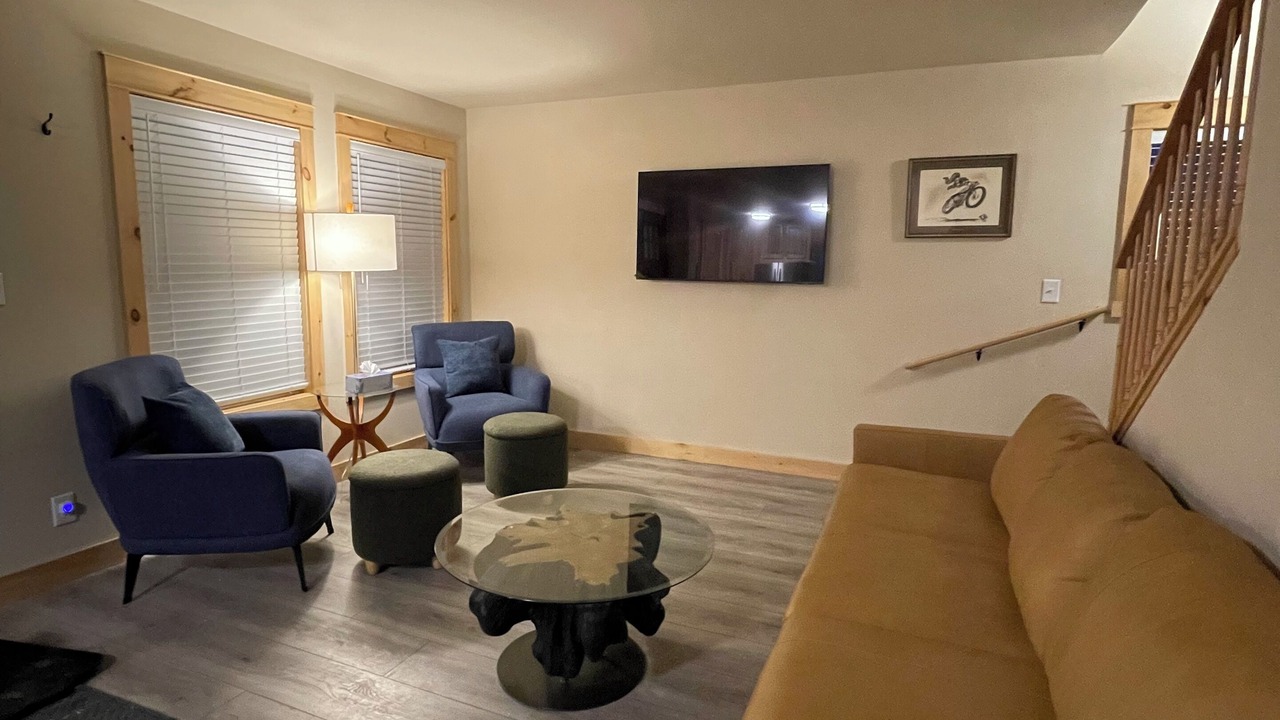 Photo of Livingroom in Garfield
