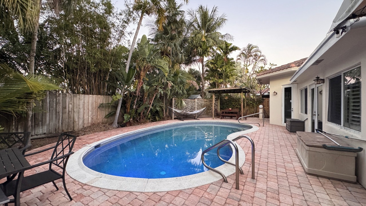 Photo of Outdoor in Wilton Manors