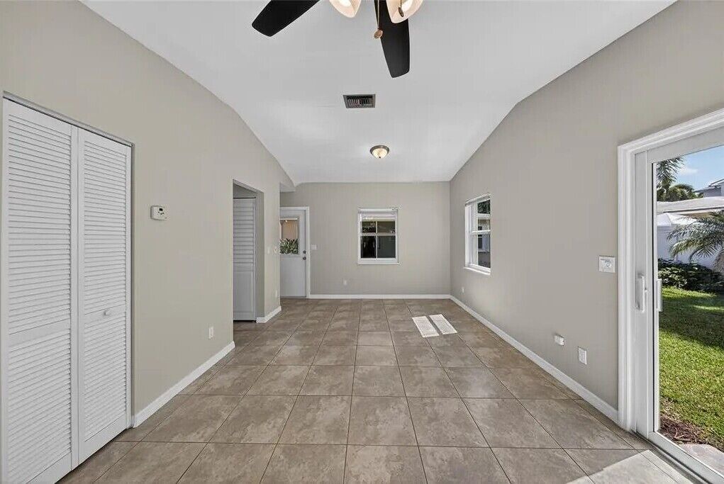 Photo of Others in Poinsettia Heights