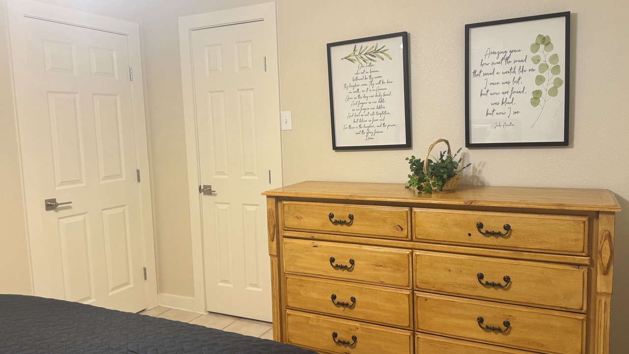 Photo of Bedroom in Midland