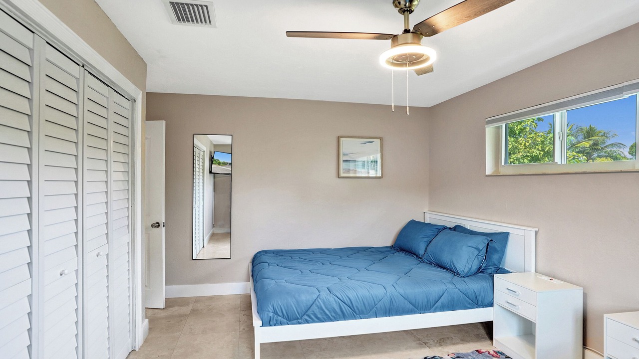 Photo of Bedroom in Sunset