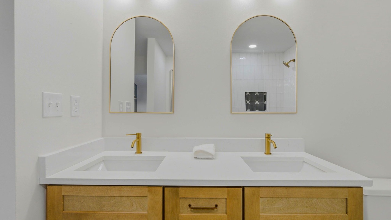 Photo of Bathroom in Greater Northdale