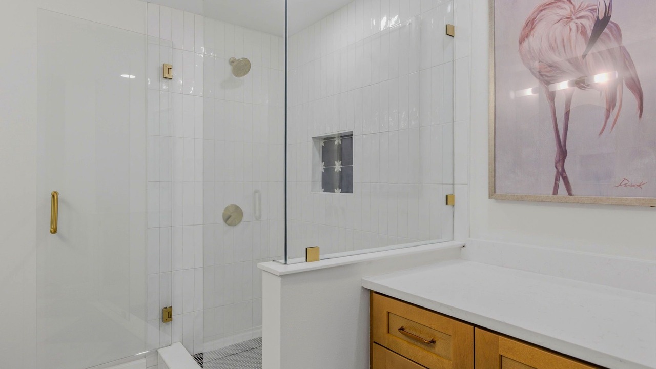 Photo of Bathroom in Greater Northdale