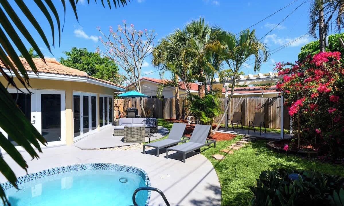 Photo of Outdoor in Coral Ridge Isles