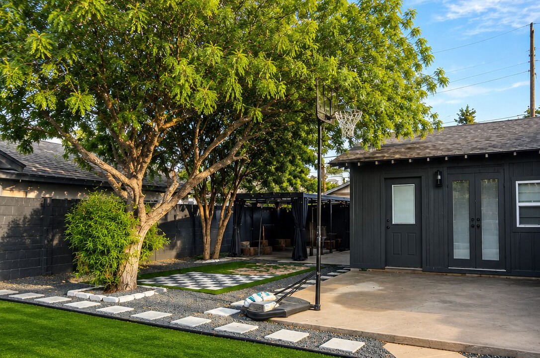 Photo of Outdoor in Midland