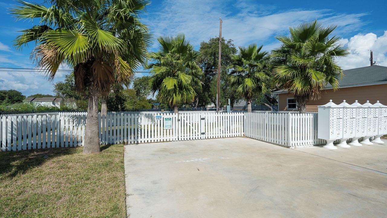 Photo of Outdoor in Fulton