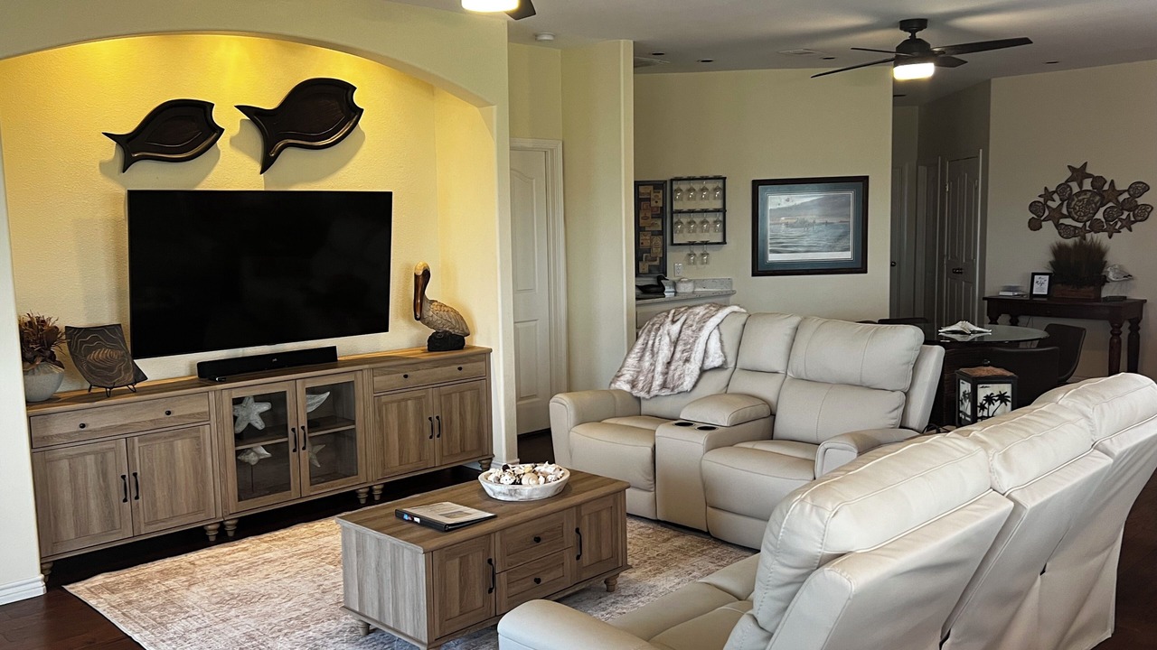 Photo of Livingroom in Port O Connor